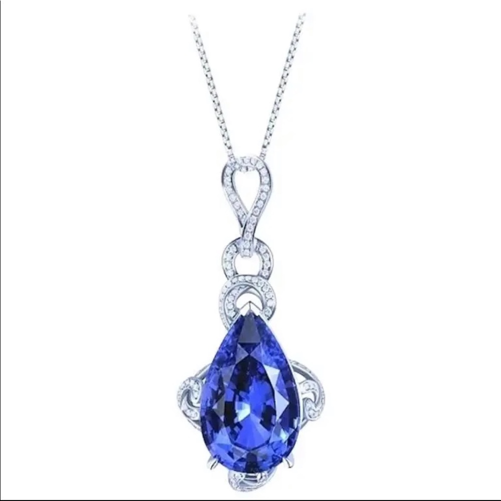 New WaterDrop Beautiful Dainty Pear Necklace
